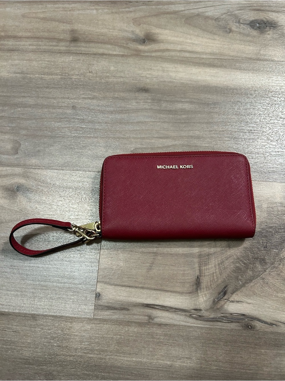 NWT Michael Kors Wristlet Wallet with Gold Hardware